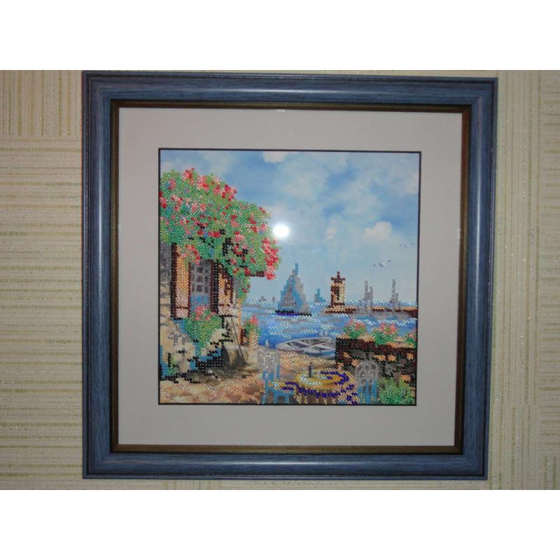 Charts on artistic canvas On Shore