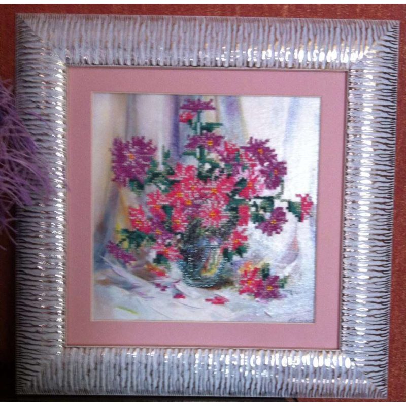 Charts on artistic canvas Chrysanthemums