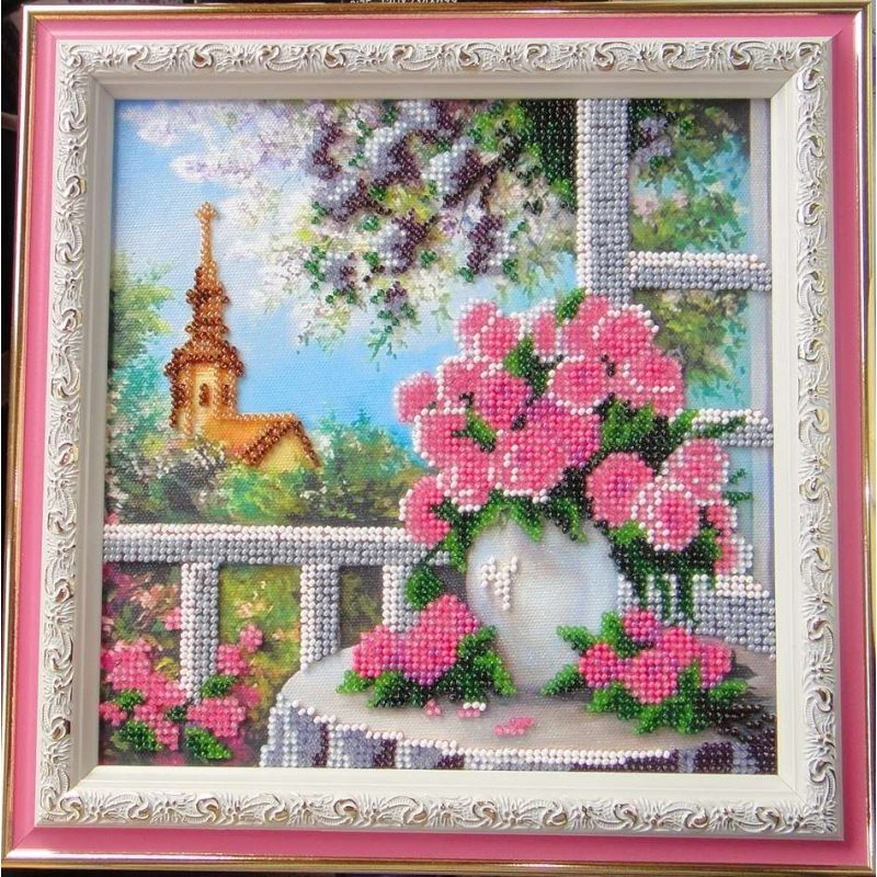 Charts on artistic canvas Sprince romance