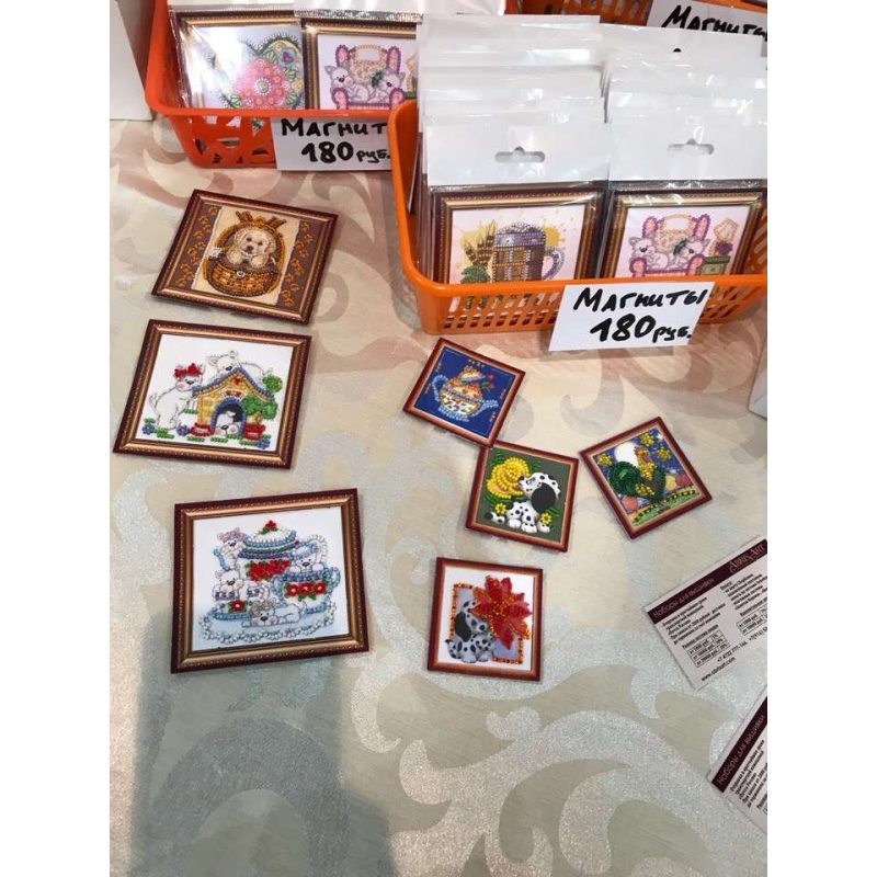 Mini Magnets Bead embroidery kit Kettle on blue