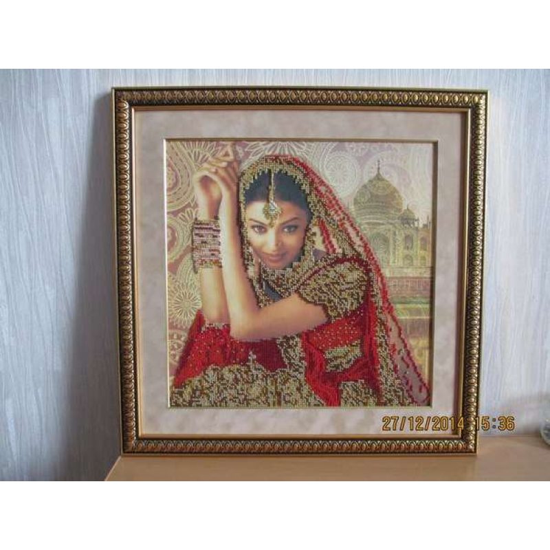 Charts on artistic canvas Flowers of India