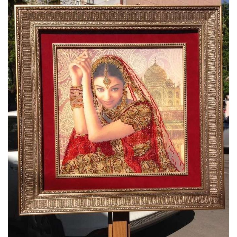 Charts on artistic canvas Flowers of India