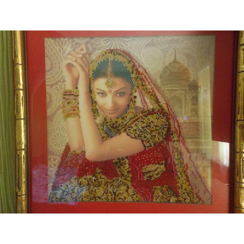 Charts on artistic canvas Flowers of India