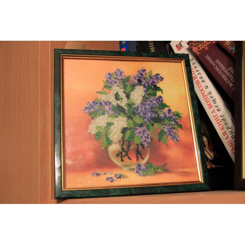 Charts on artistic canvas Lilac
