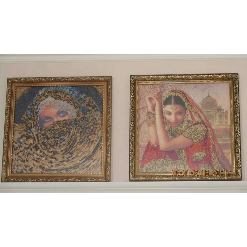 Charts on artistic canvas Flowers of India