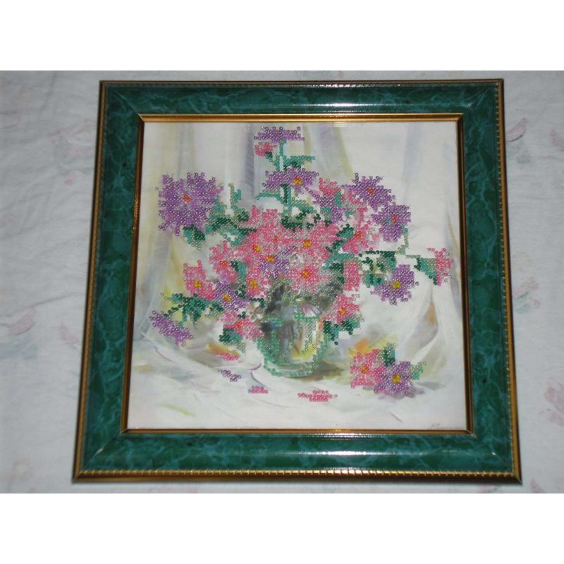 Charts on artistic canvas Chrysanthemums