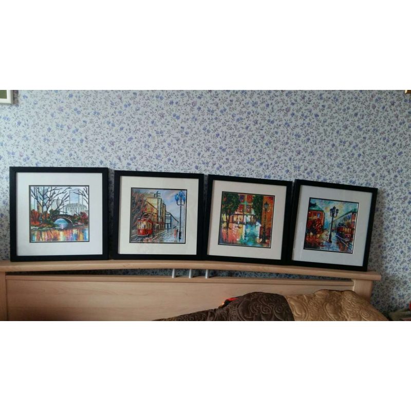 Charts on artistic canvas Reflection