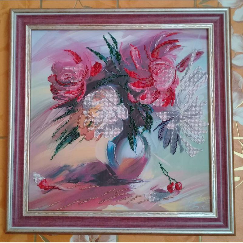 Charts on artistic canvas Picturesque peonies
