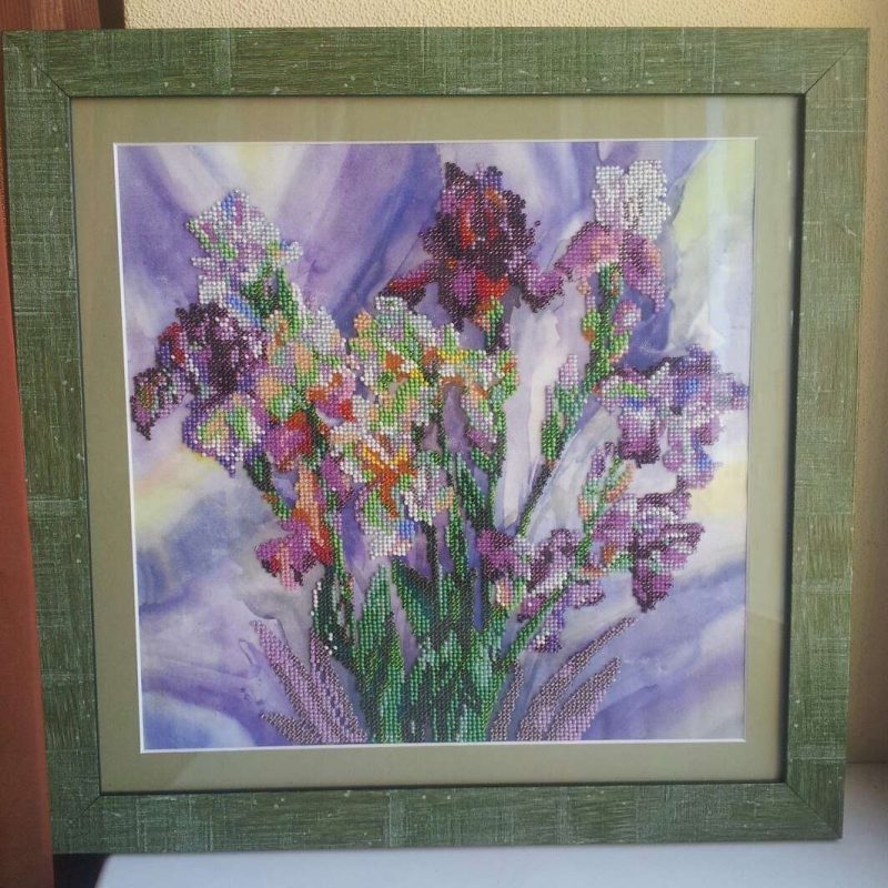 Charts on artistic canvas Aquarelle Irises