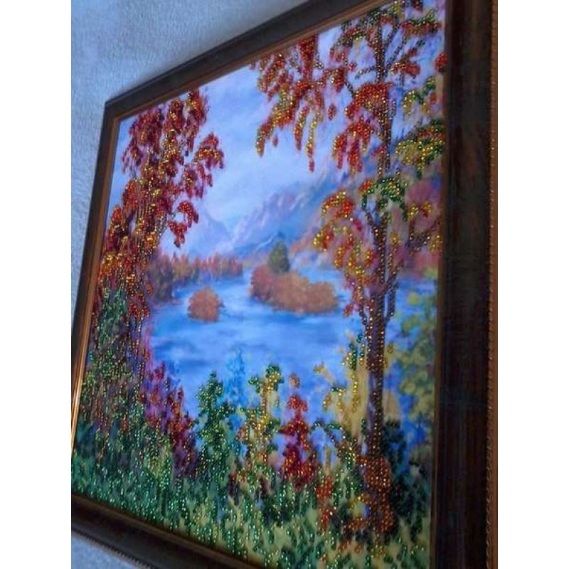 Charts on artistic canvas Autumn Tale