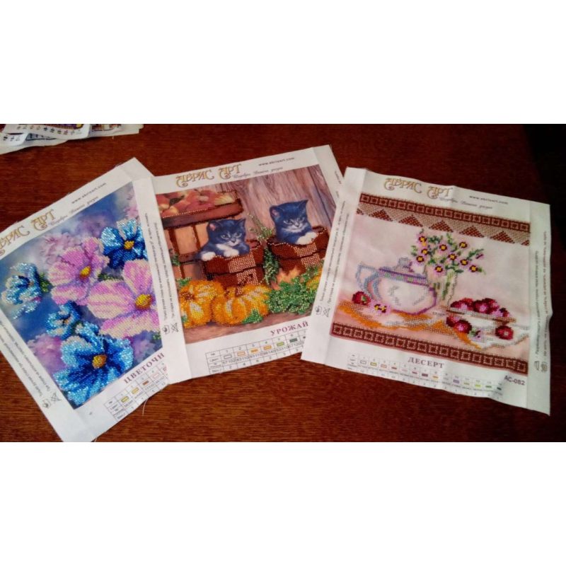 Charts on artistic canvas Flower extravaganza