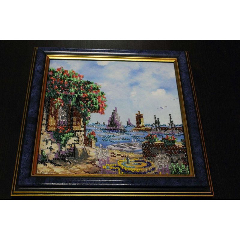 Charts on artistic canvas On Shore