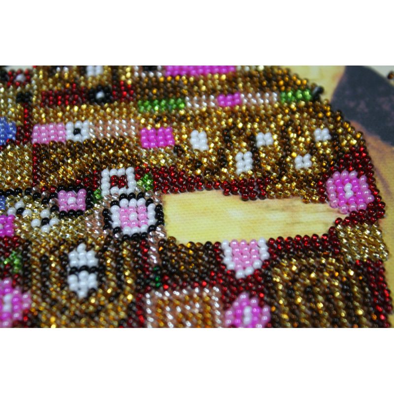 Main Bead Embroidery Kit Embrace