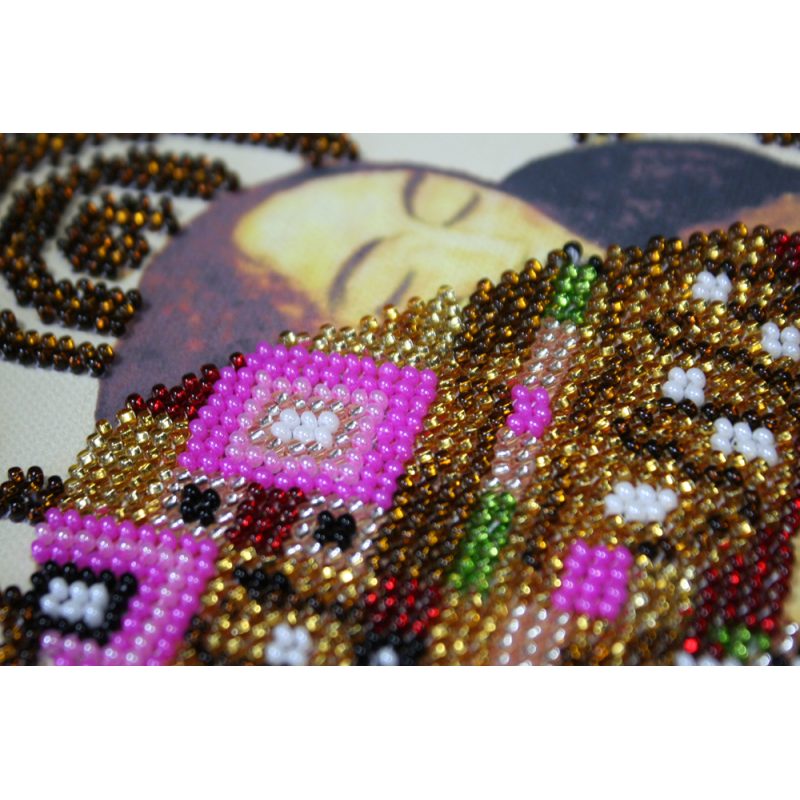 Main Bead Embroidery Kit Embrace
