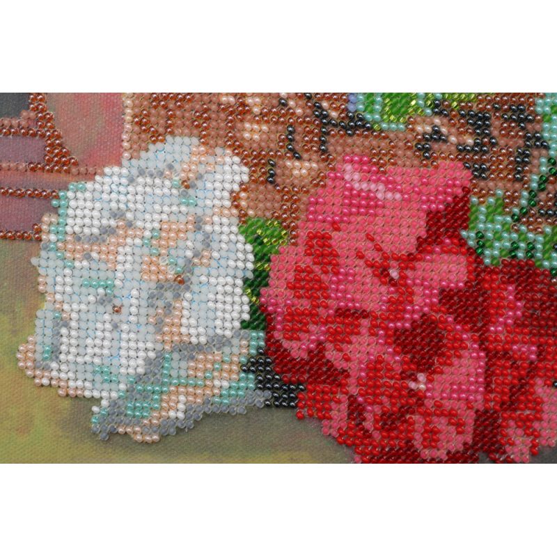 Main Bead Embroidery Kit Crane's bill
