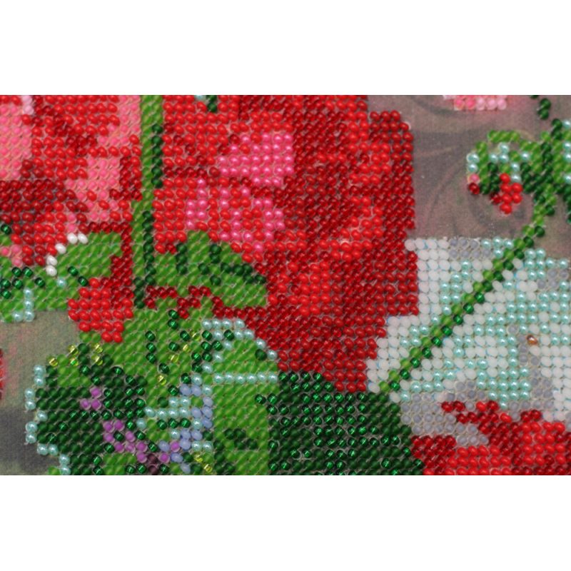 Main Bead Embroidery Kit Crane's bill