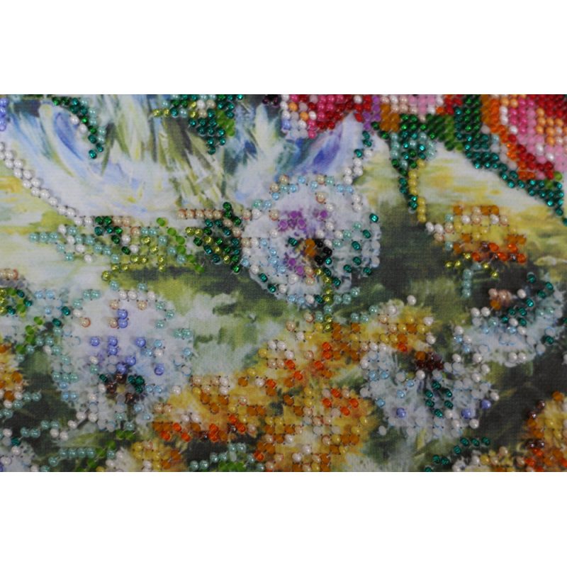 Main Bead Embroidery Kit May's embrace