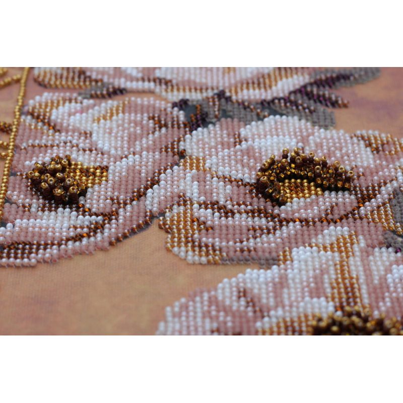 Main Bead Embroidery Kit Grisaille