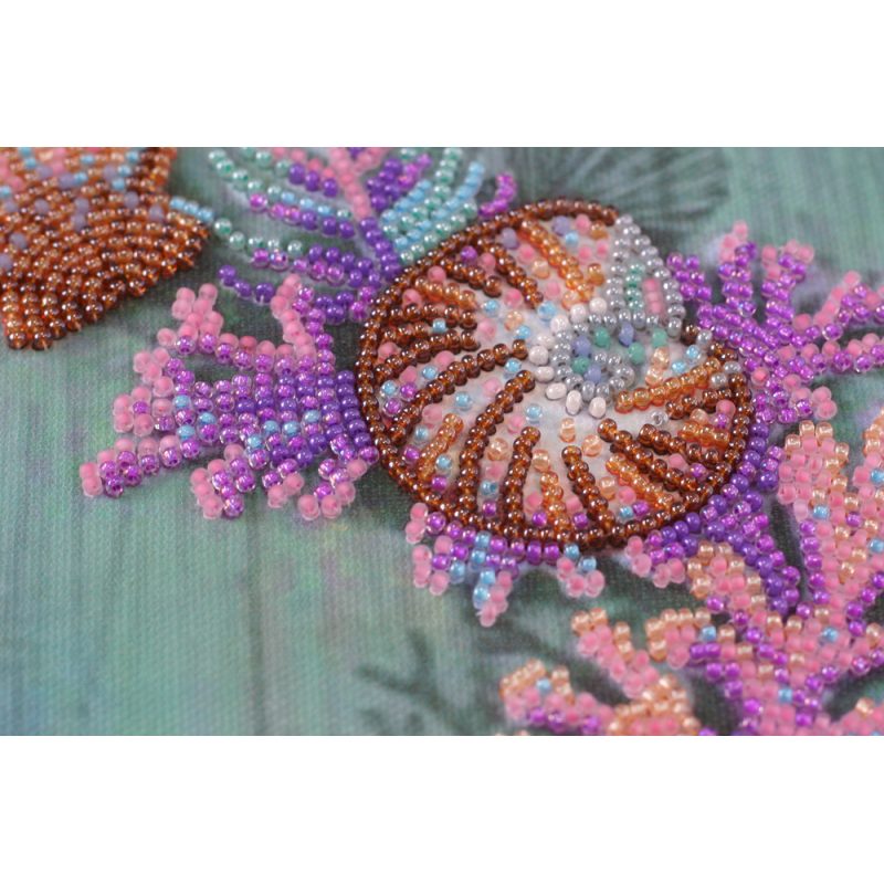 Main Bead Embroidery Kit Wreath of shells