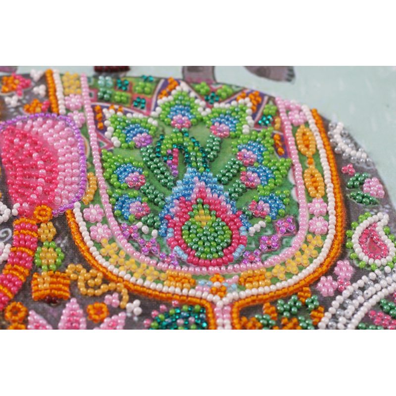 Main Bead Embroidery Kit Three elephants for happiness