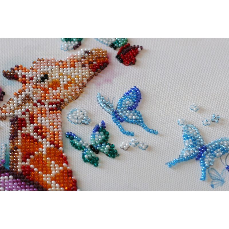 Main Bead Embroidery Kit Spotty giraffes
