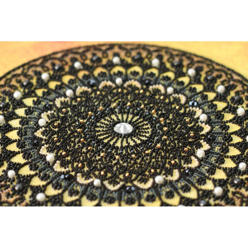 Main Bead Embroidery Kit Lace dreams