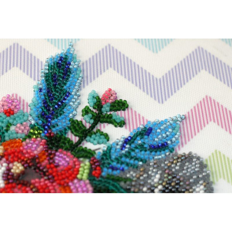 Main Bead Embroidery Kit Raccoon wanted