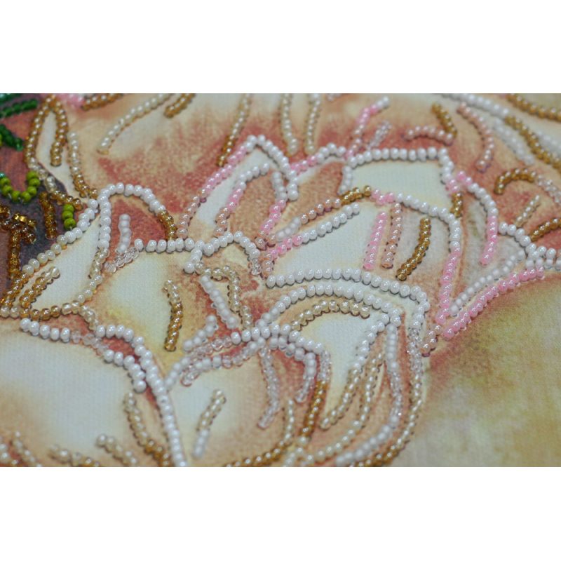Main Bead Embroidery Kit Magnolia