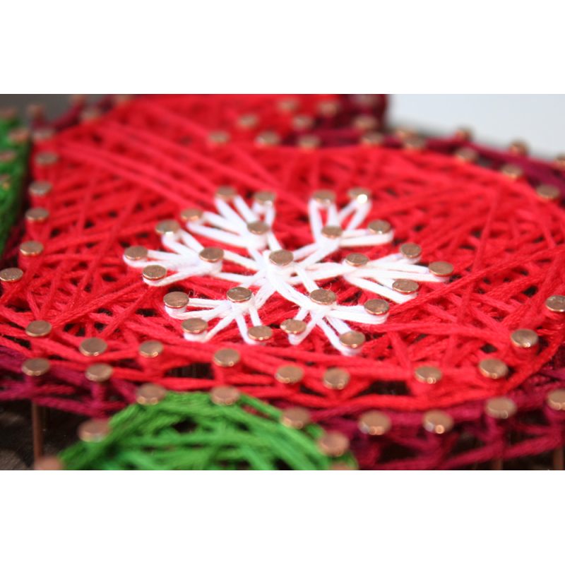 Creative Kit/String Art Mittens