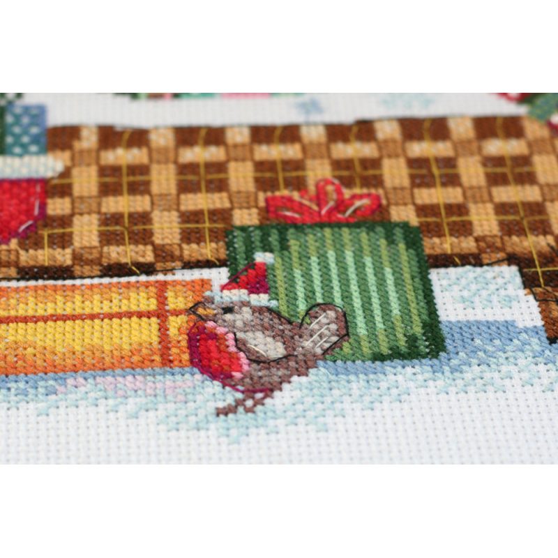 Cross-stitch kits I am feeling a holiday