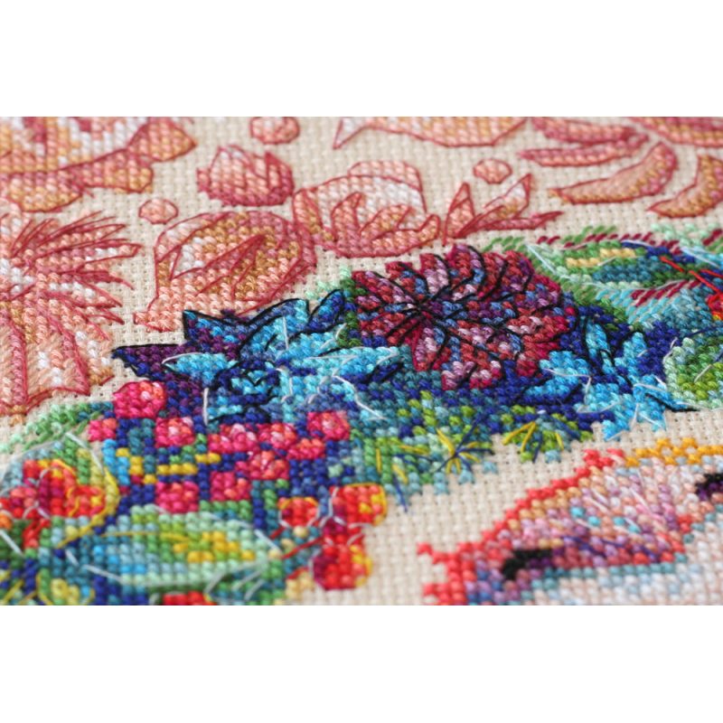 Cross-stitch kits Berry sweet