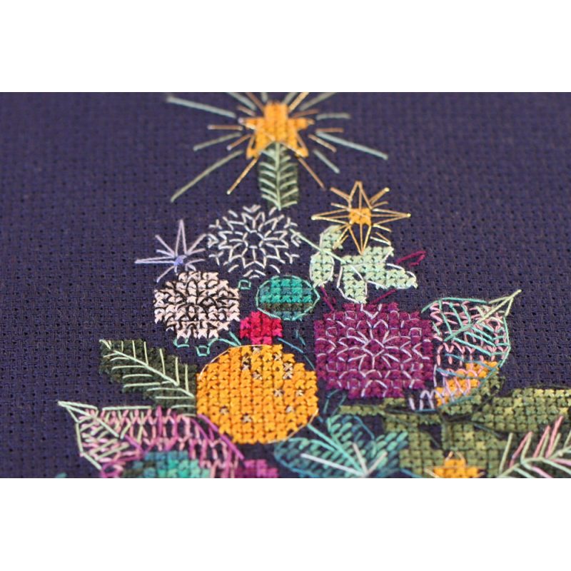 Cross-stitch kits Christmas tree