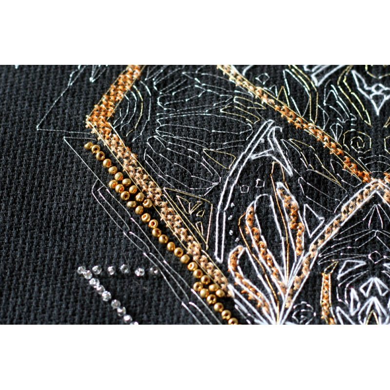 Cross-stitch kits Night moth