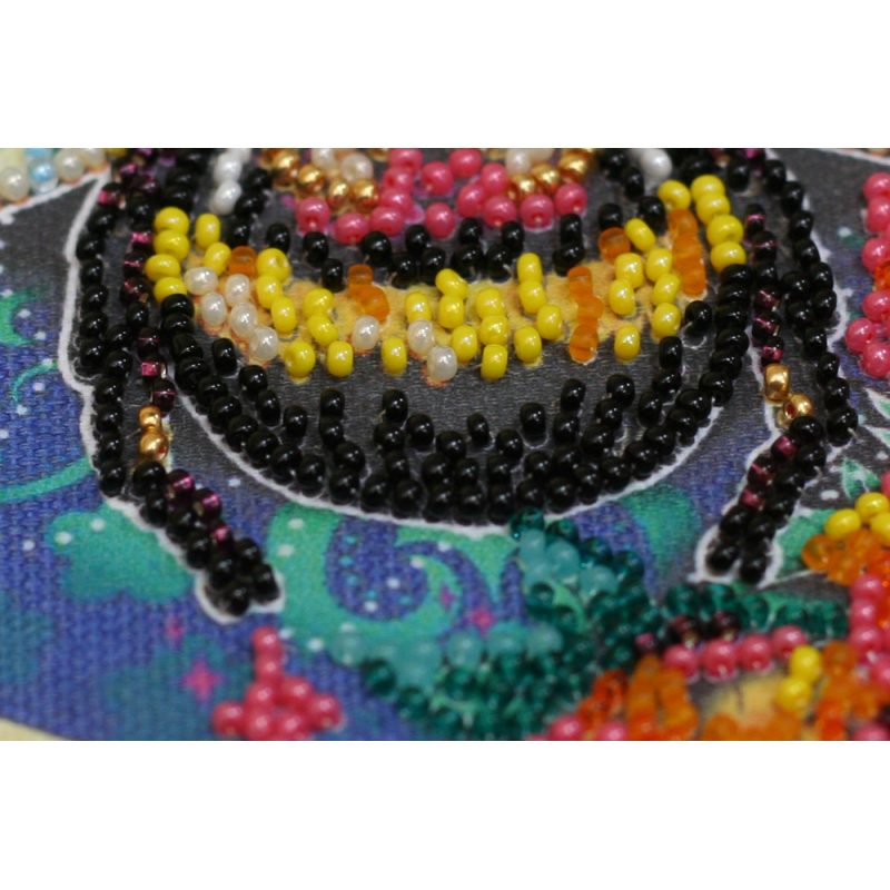 Mini Bead embroidery kit Sweetly