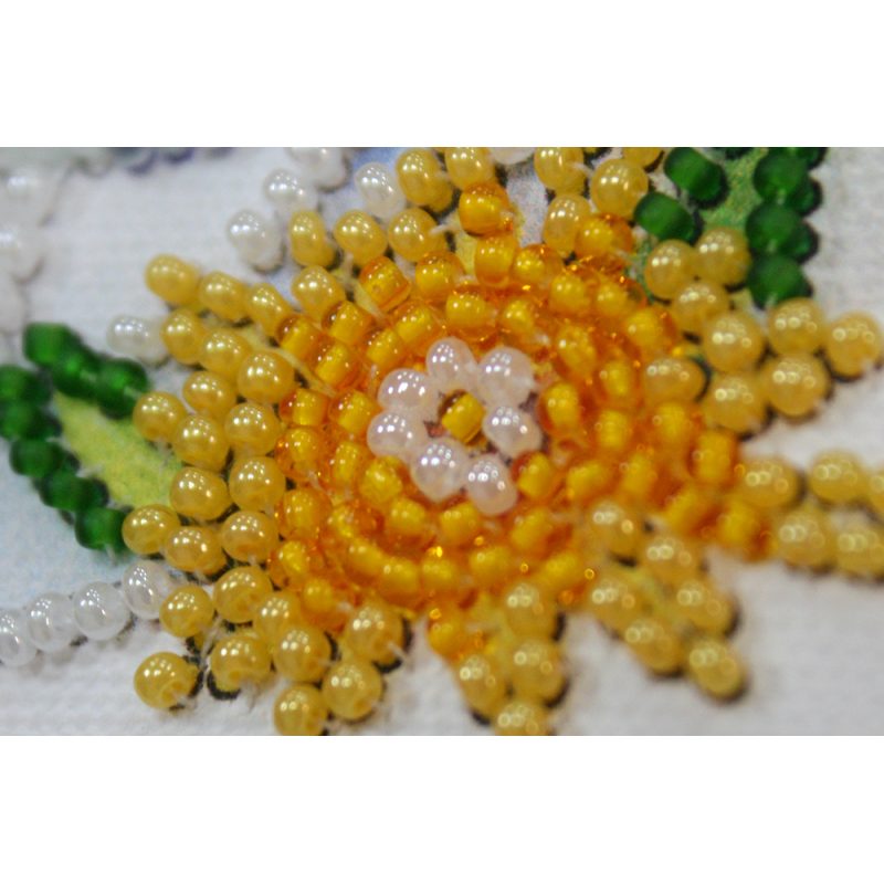 Magnets Bead embroidery kit Vanilla