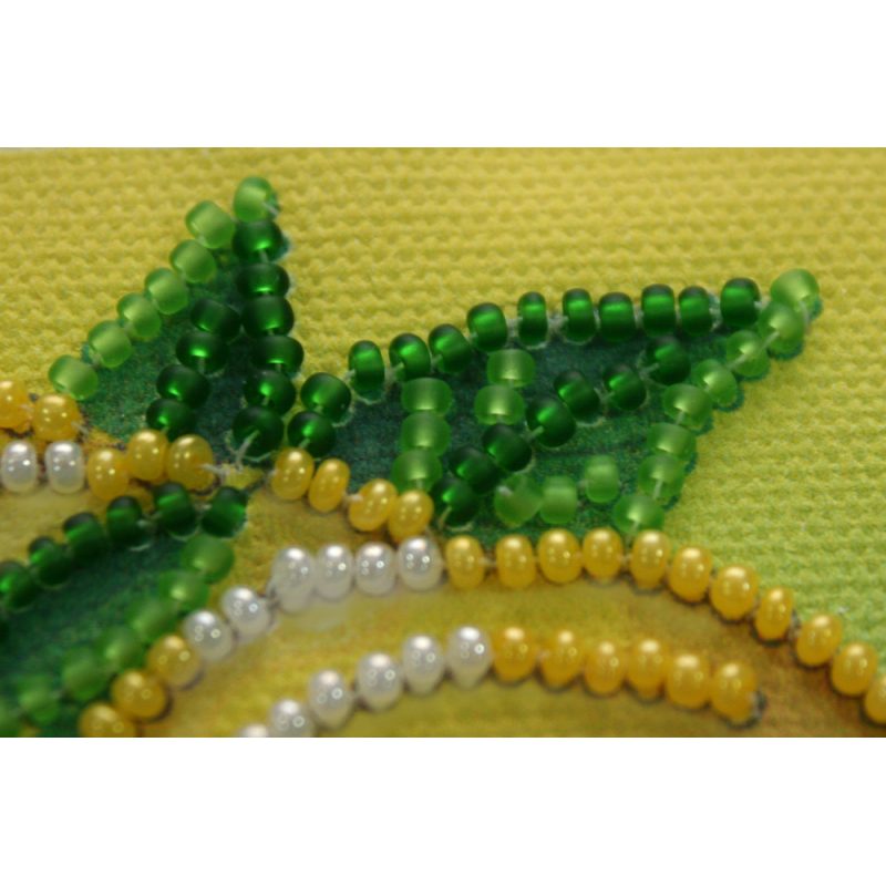 Magnets Bead embroidery kit Cherry