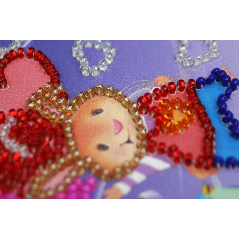 Magnets Bead embroidery kit Enamored rabbit