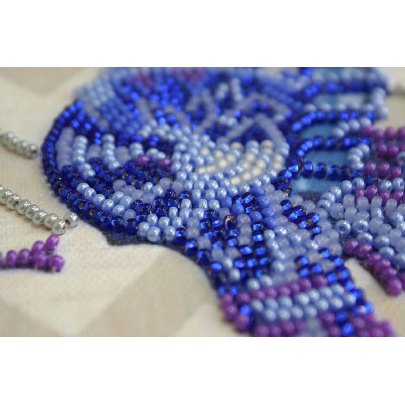 Mid-sized bead embroidery kit At the bottom of the sea