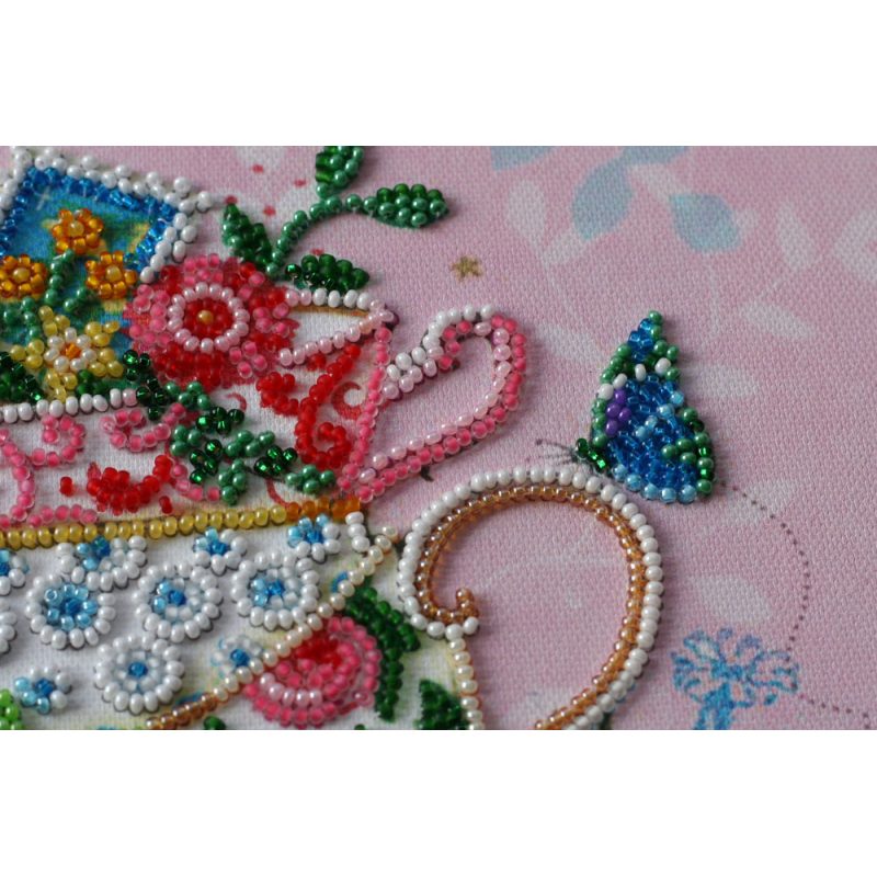 Mid-sized bead embroidery kit Tea meeting