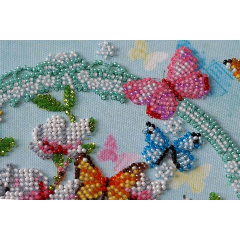 Mid-sized bead embroidery kit Keys to the spring
