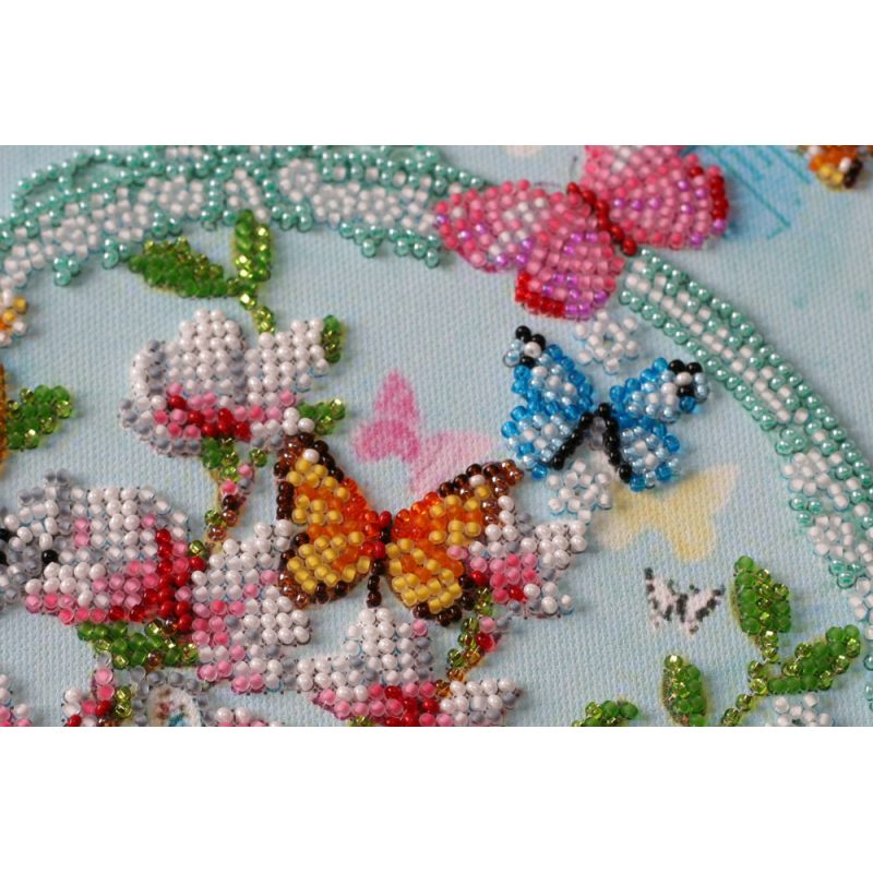 Mid-sized bead embroidery kit Keys to the spring