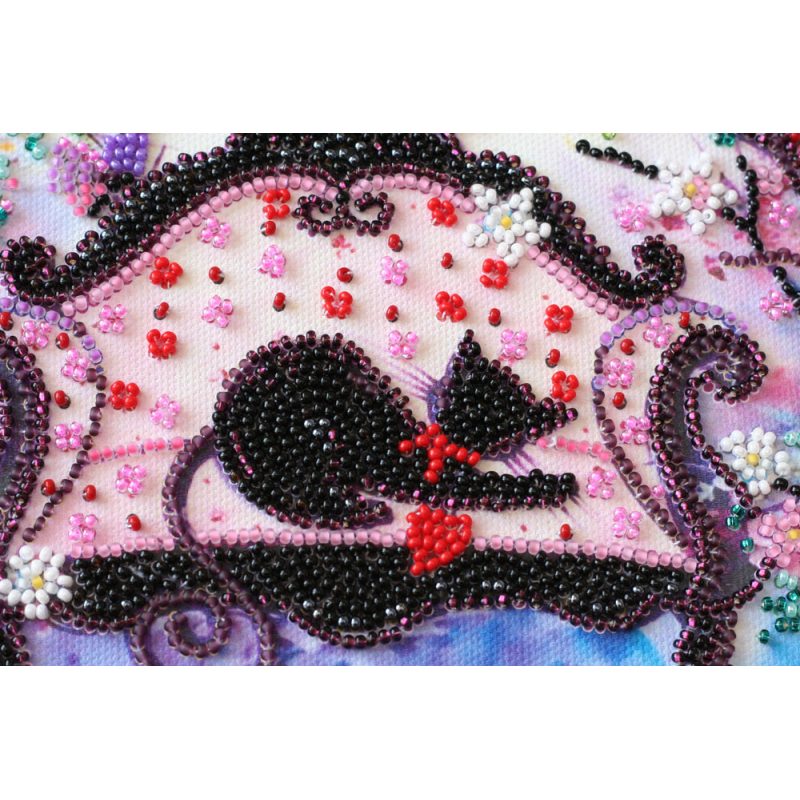 Mid-sized bead embroidery kit Spring guest