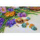 Mid-sized bead embroidery kit First flowers