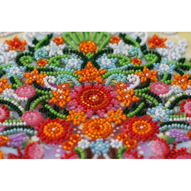 Mid-sized bead embroidery kit Fabulous tree