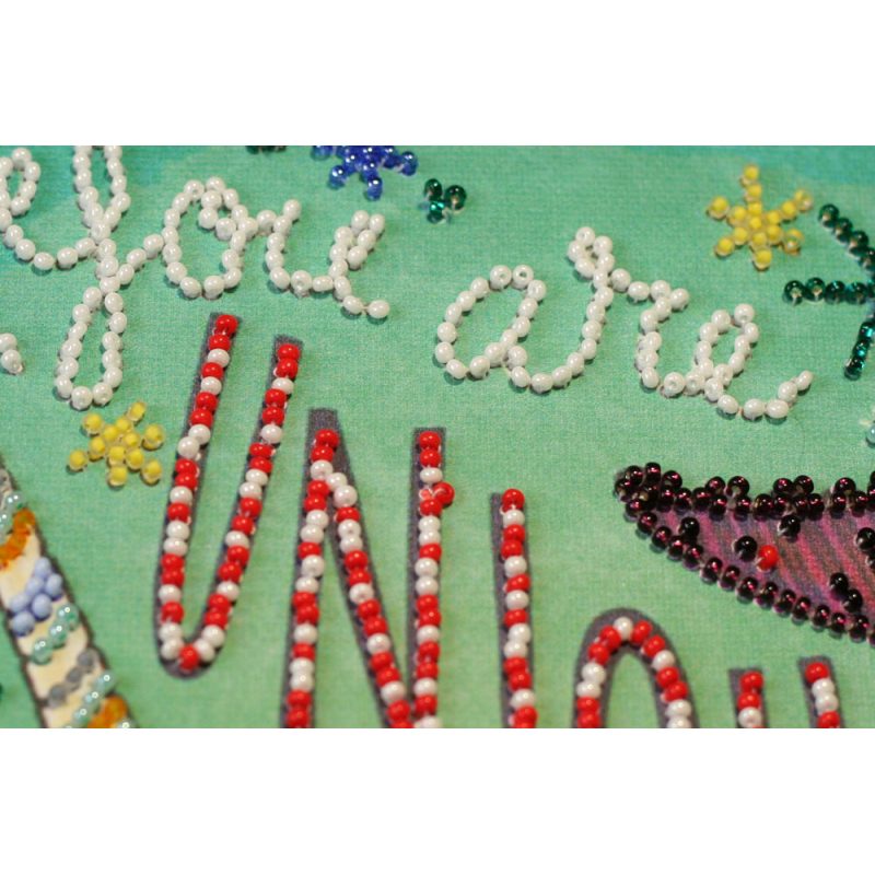 Mid-sized bead embroidery kit Unique...