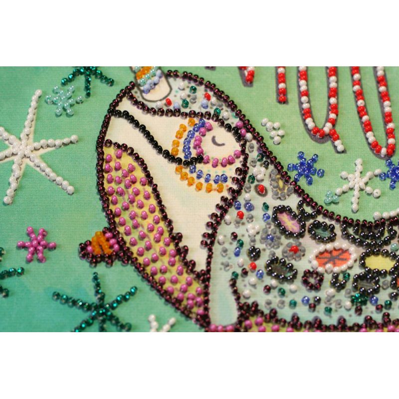 Mid-sized bead embroidery kit Unique...