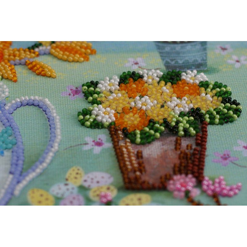 Mid-sized bead embroidery kit April morning