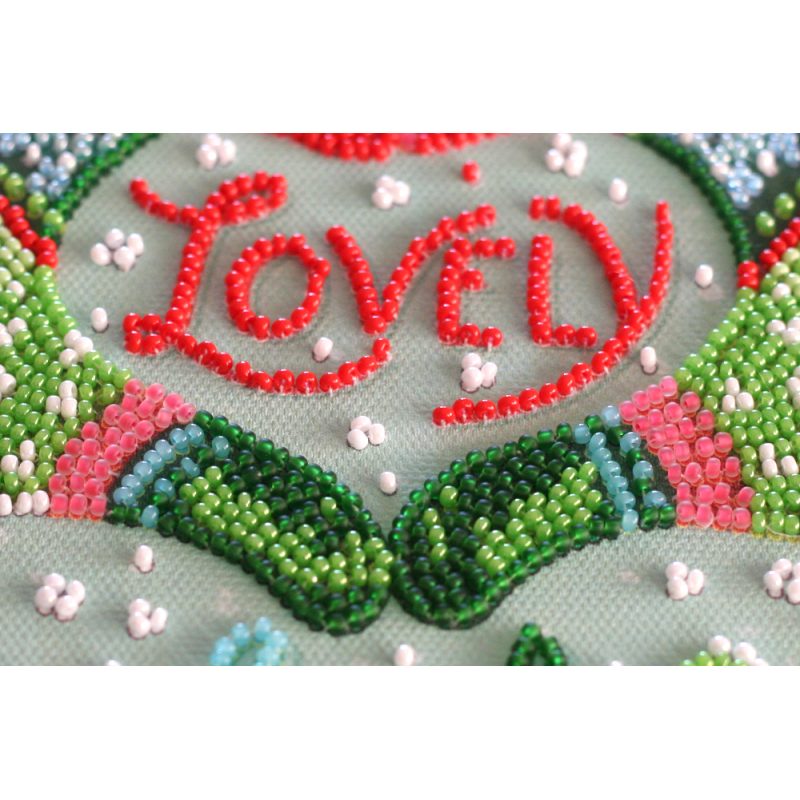 Mid-sized bead embroidery kit Have a lovely holidays