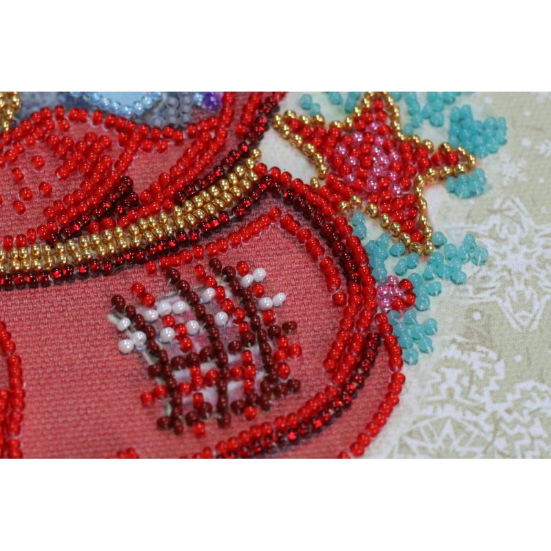 Mid-sized bead embroidery kit Here I am!
