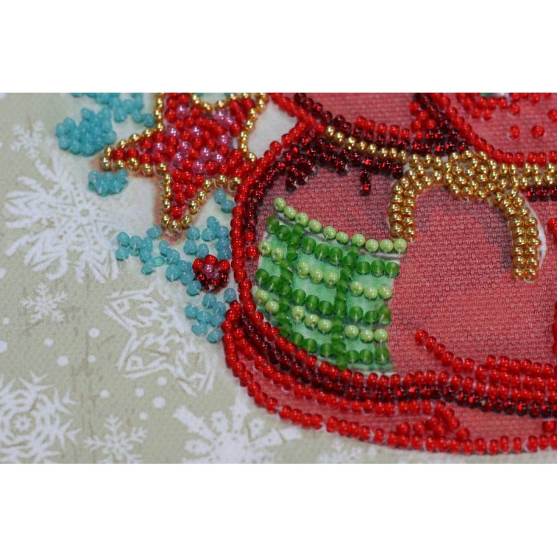 Mid-sized bead embroidery kit Here I am!